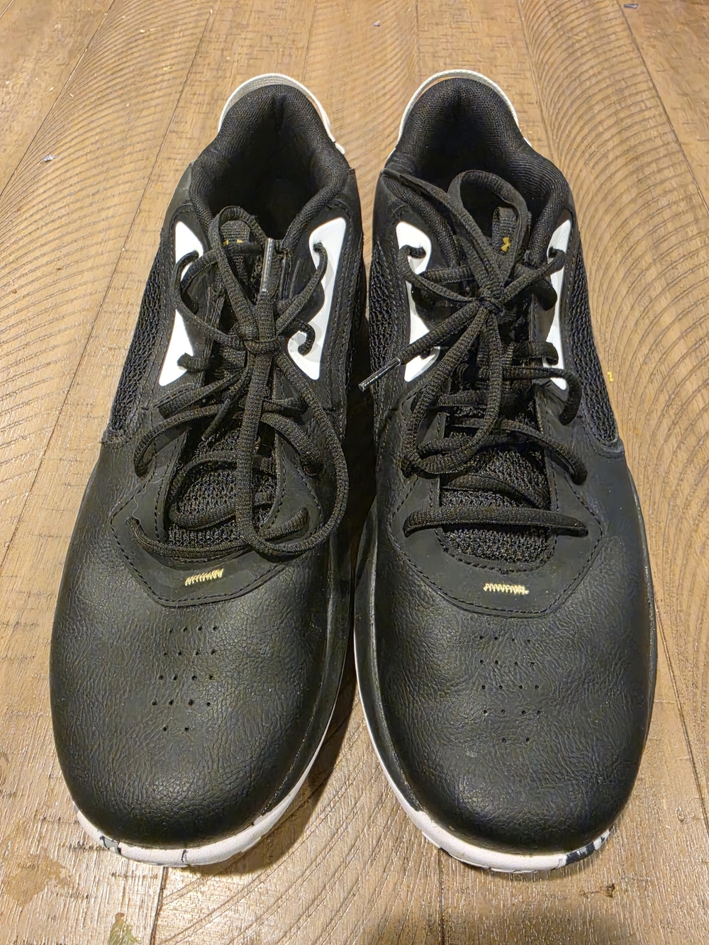Men's Under Armour Black  Sneakers - Low Top Performance Shoe 14